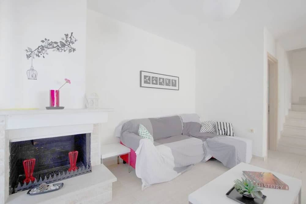 Photo of Livingroom in Possidi
