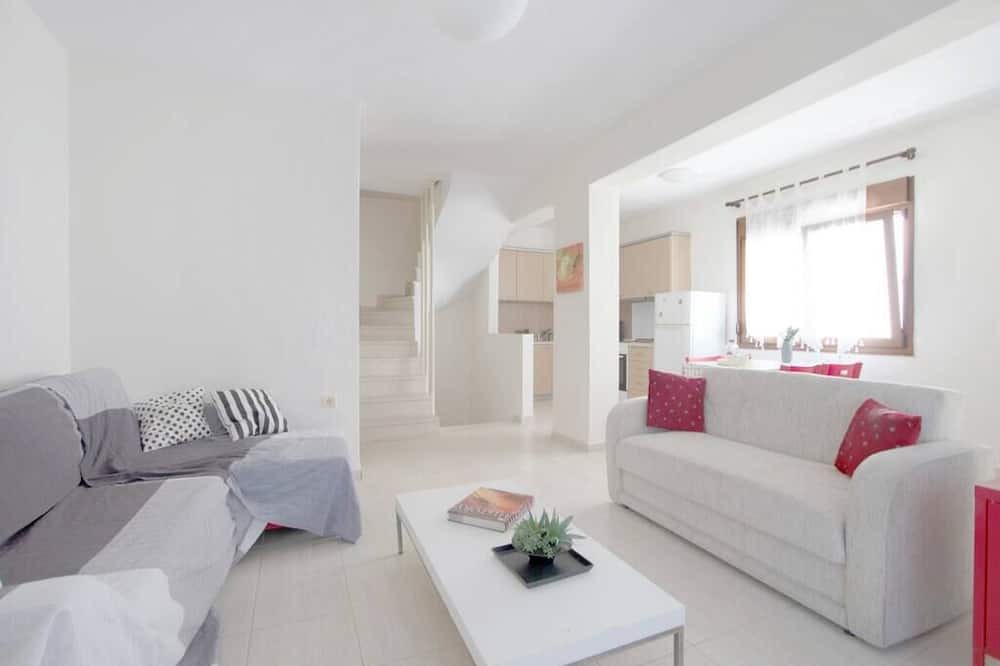 Photo of Livingroom in Possidi