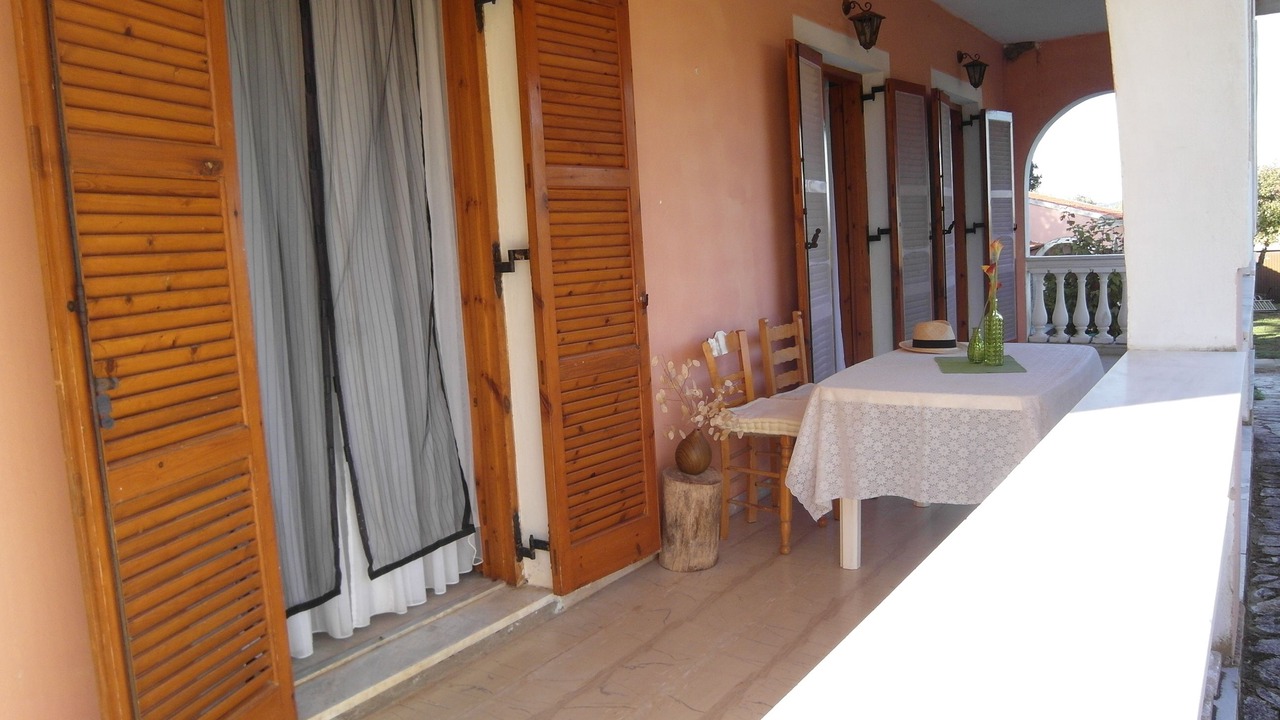 Photo of Patio Balcony in Almiros Beach
