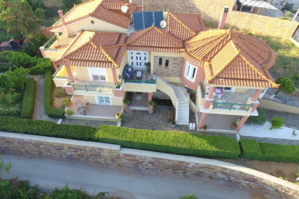 Photo of Outdoor in Agia Ermioni