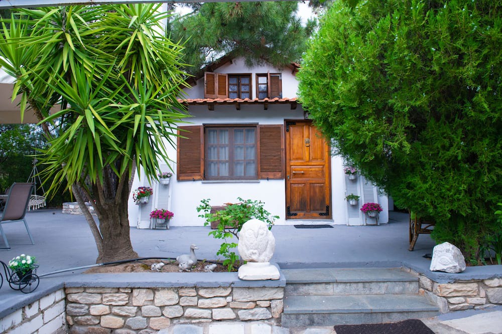 Photo of Outdoor in Megalos Prinos