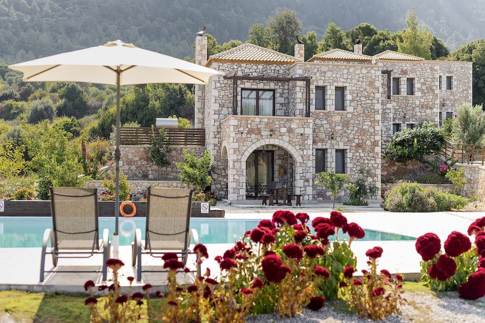 Photo of Outdoor in Salakos