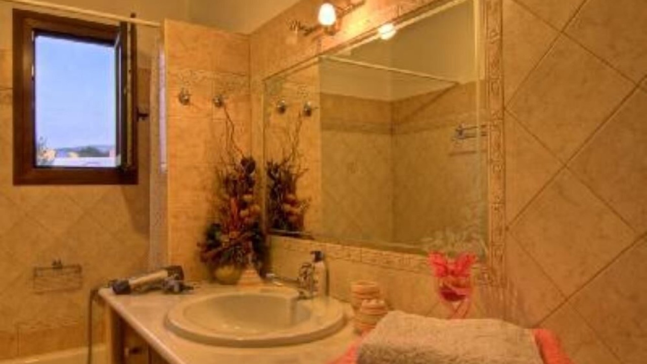 Photo of Bathroom in Houdetsi