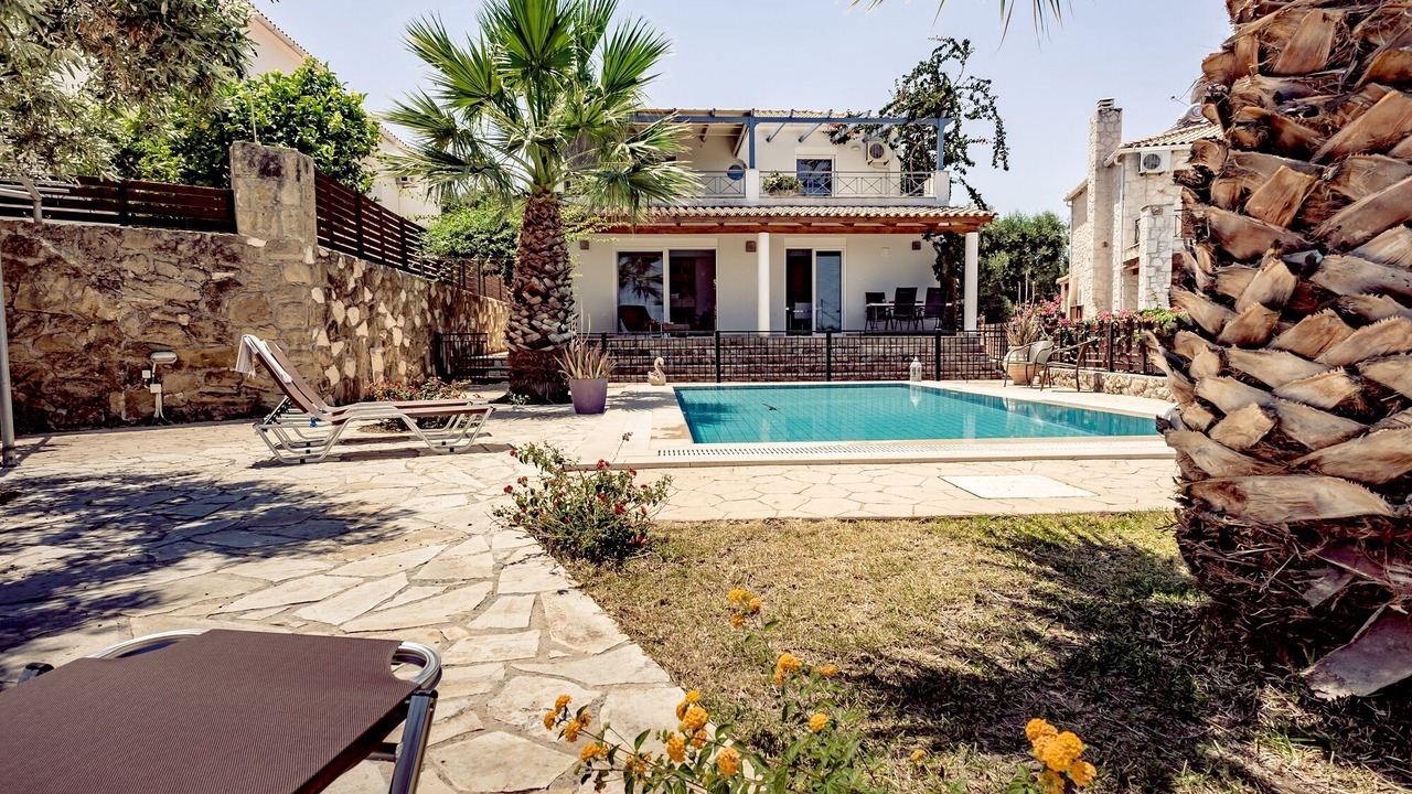 Photo of Outdoor in Tragaki