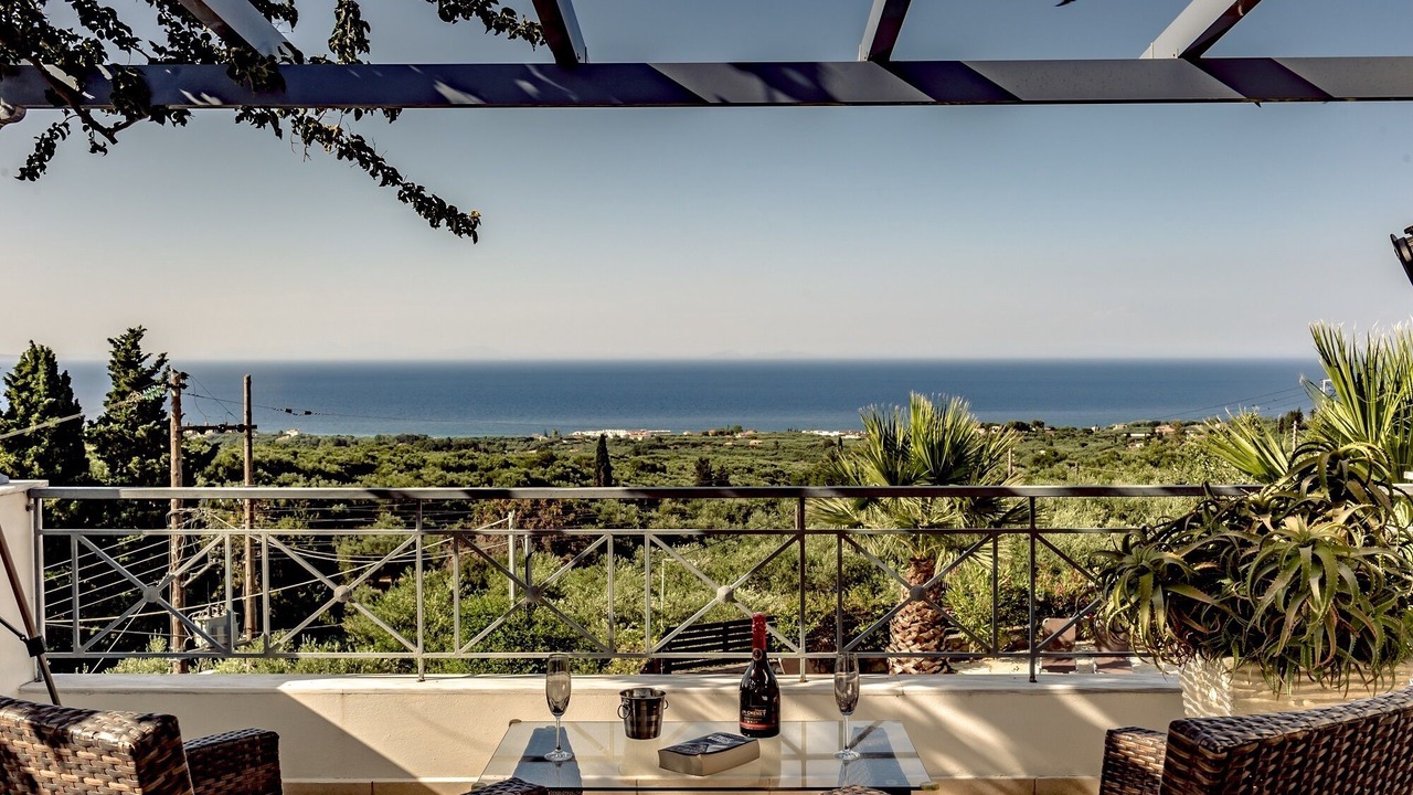 Photo of Outdoor in Tragaki