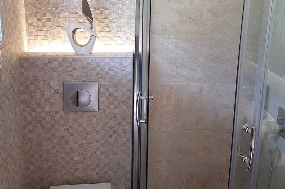 Photo of Bathroom in Paliouri
