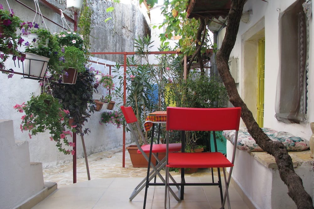 Photo of Outdoor in Sinarades