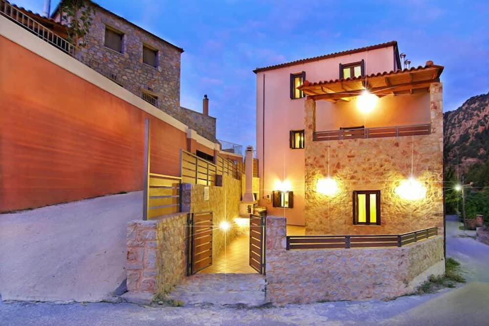 Photo of Outdoor in Zourva