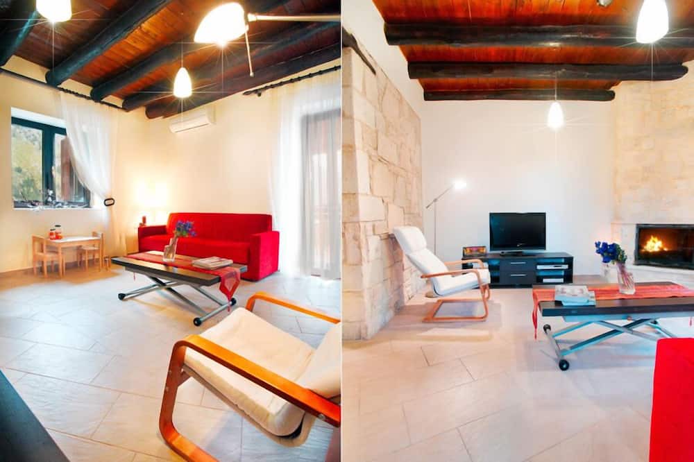 Photo of Livingroom in Zourva