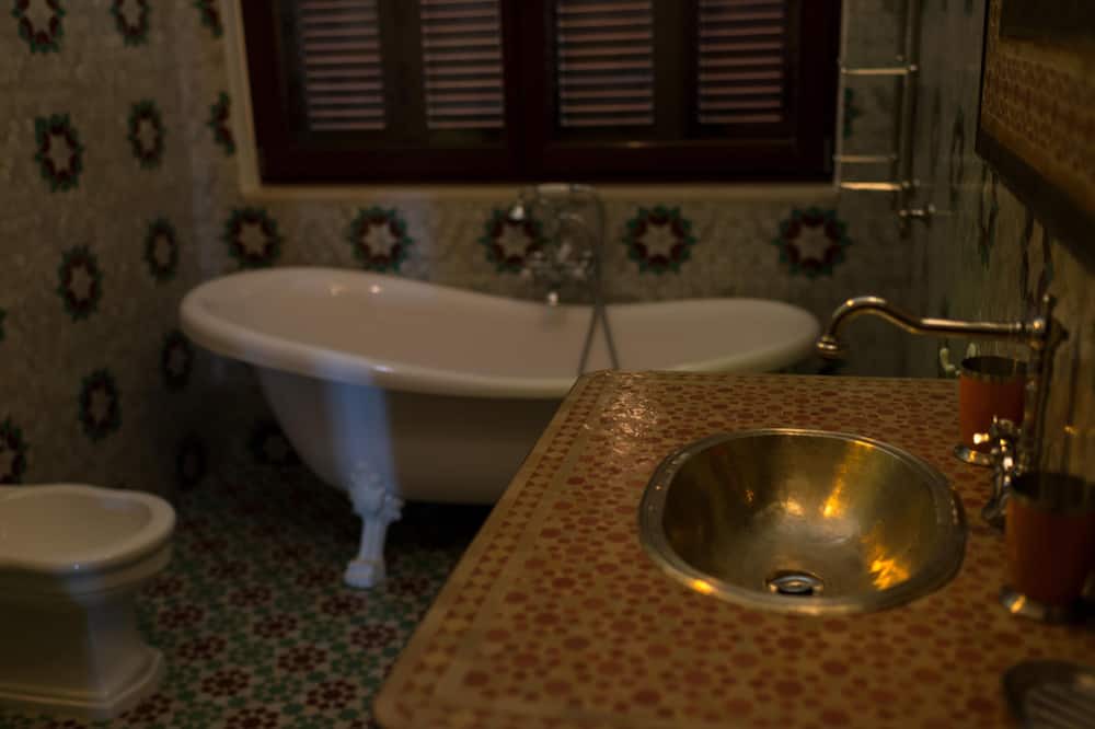 Photo of Bathroom in Anidri