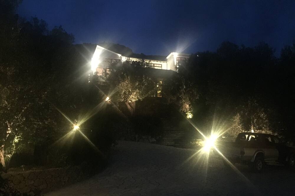 Photo of Outdoor in Anidri