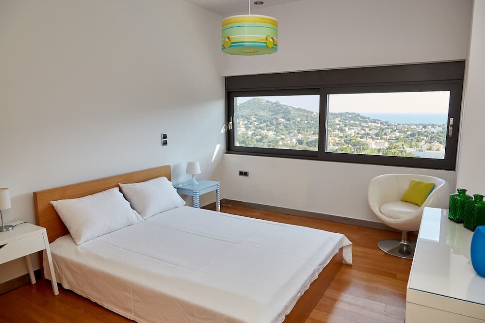 Photo of Bedroom in Kropia