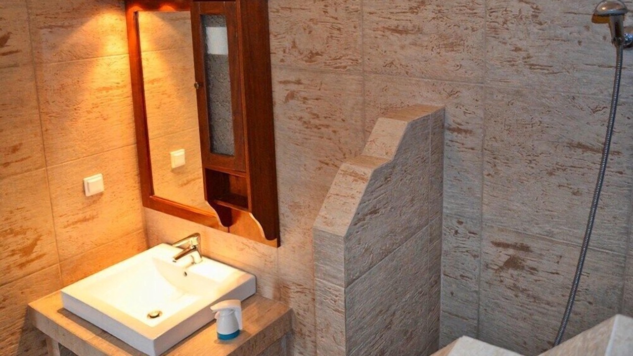 Photo of Bathroom in Avlemonas
