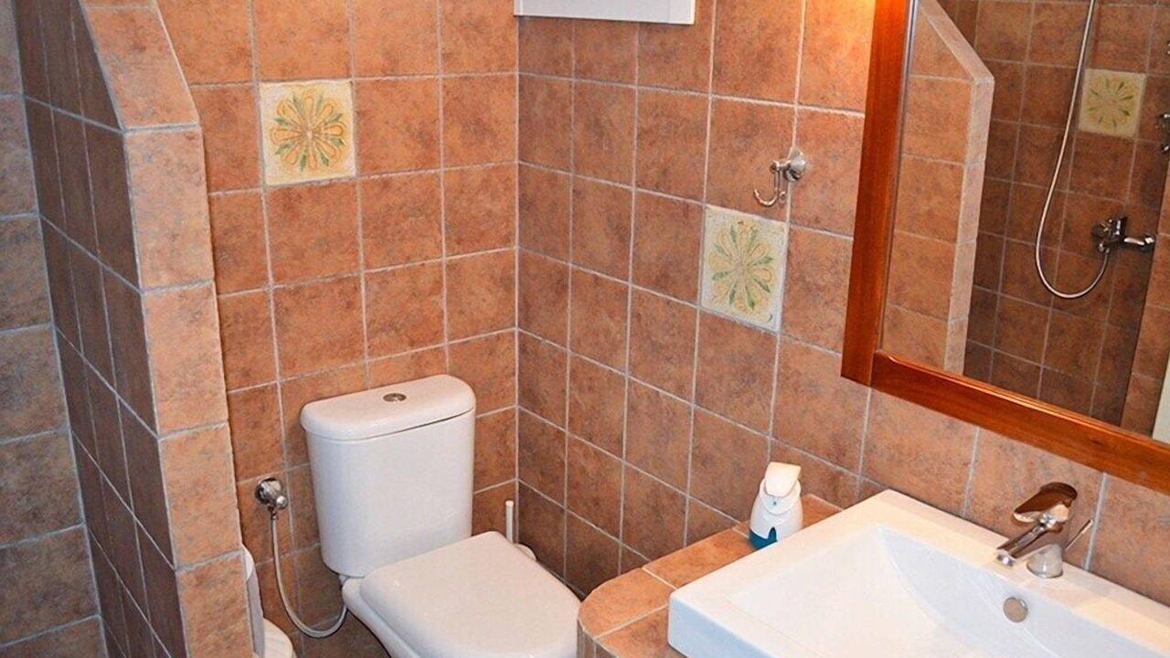 Photo of Bathroom in Avlemonas