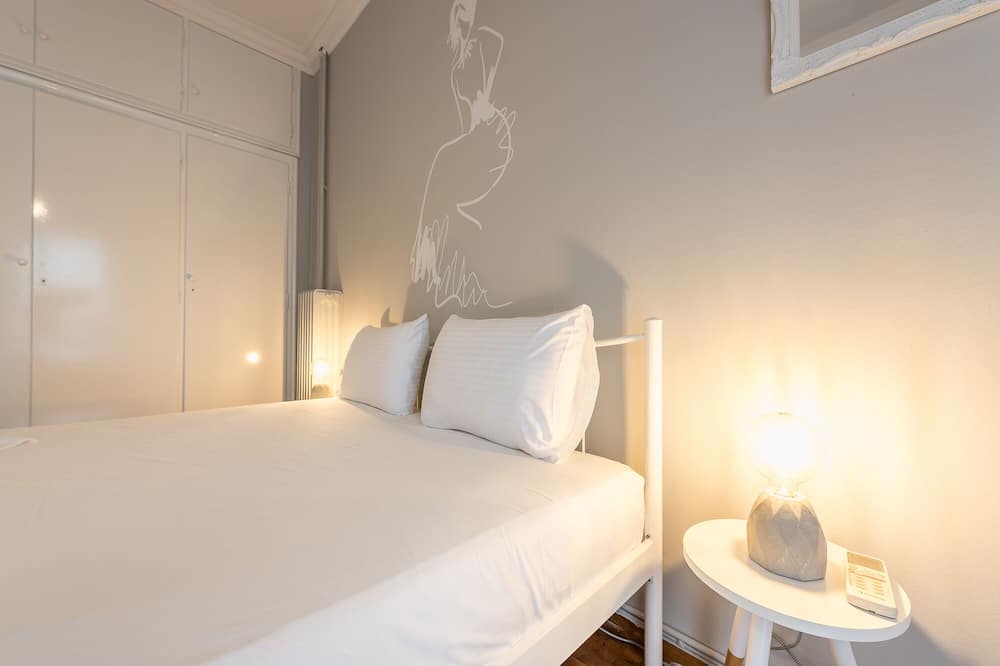 Photo of Bedroom in Ampelokipoi