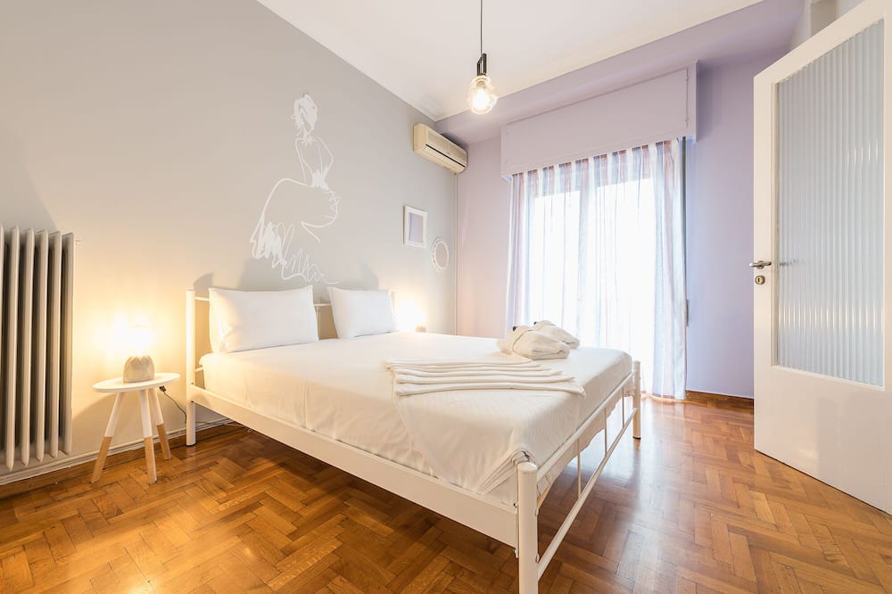 Photo of Bedroom in Ampelokipoi