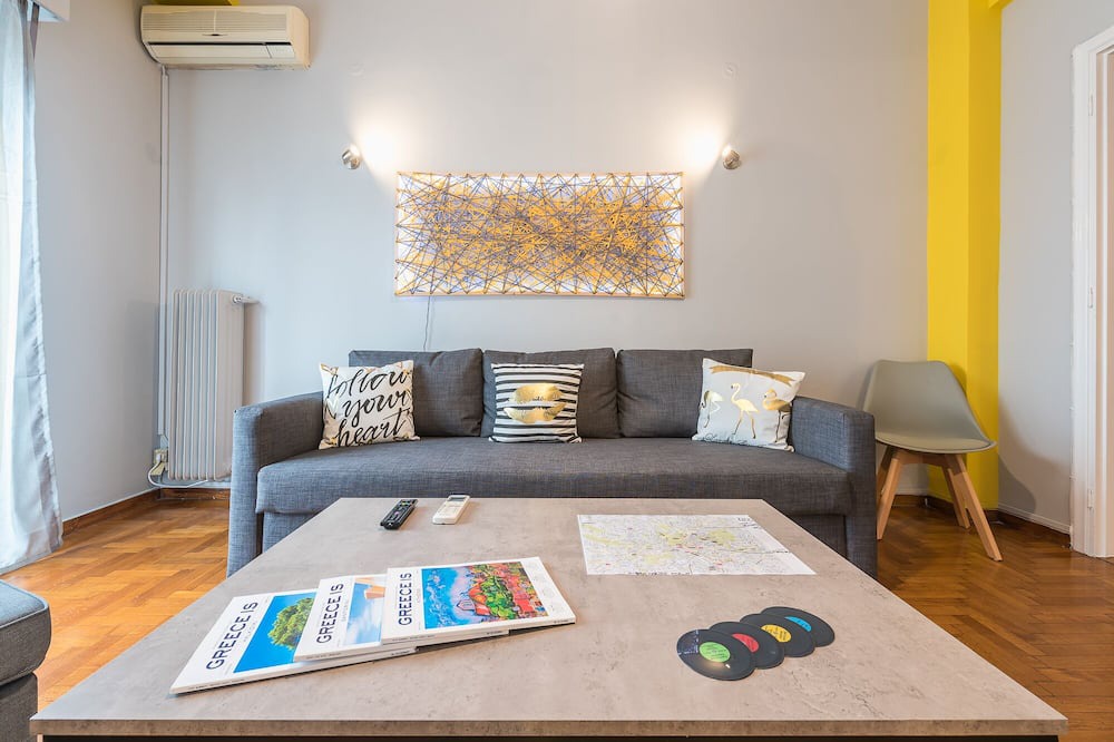 Photo of Livingroom in Ampelokipoi