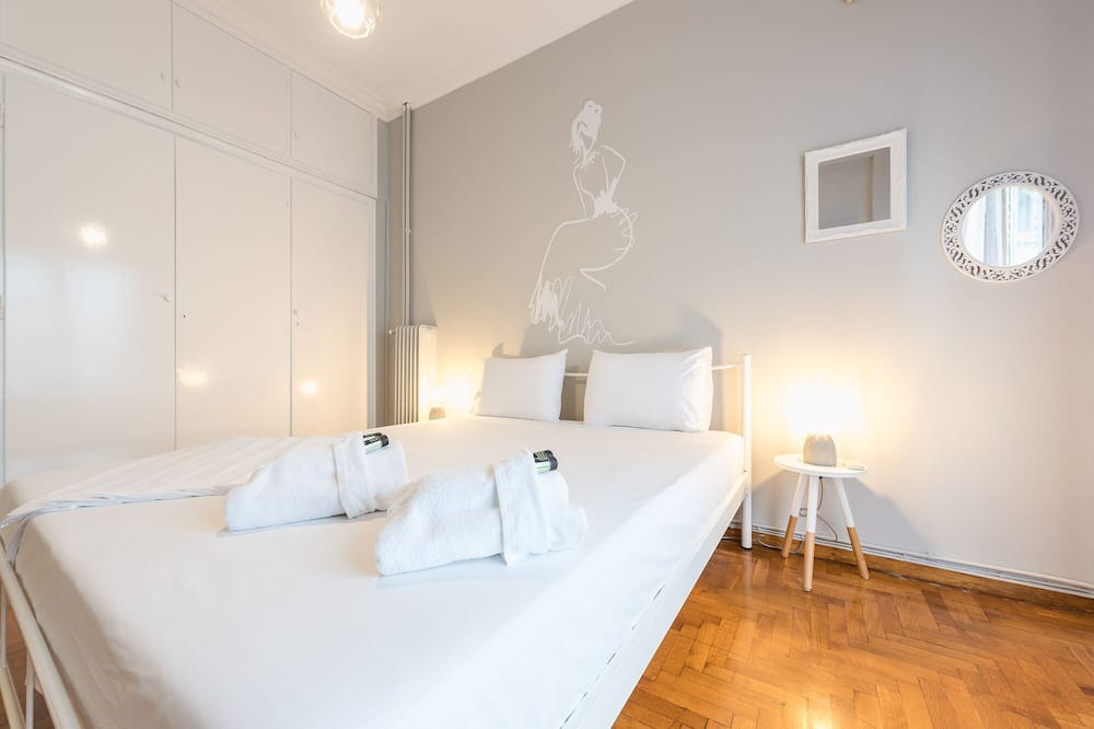Photo of Bedroom in Ampelokipoi