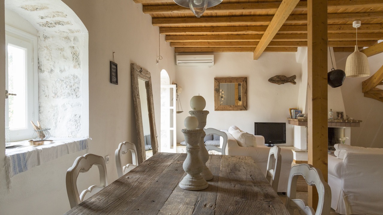 Photo of Others in Tselendata