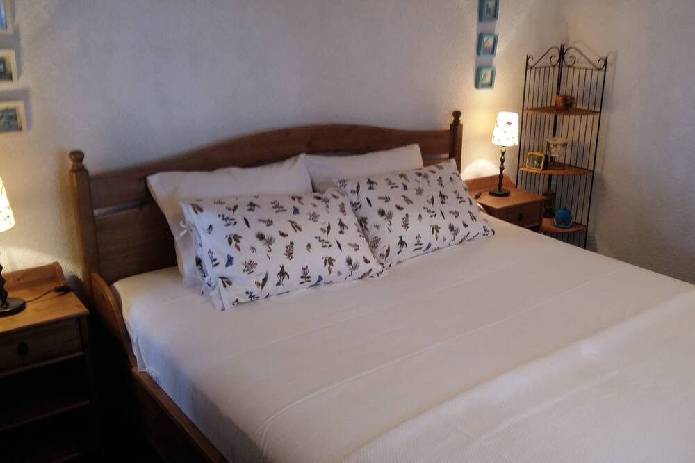 Photo of Bedroom in Sithonia