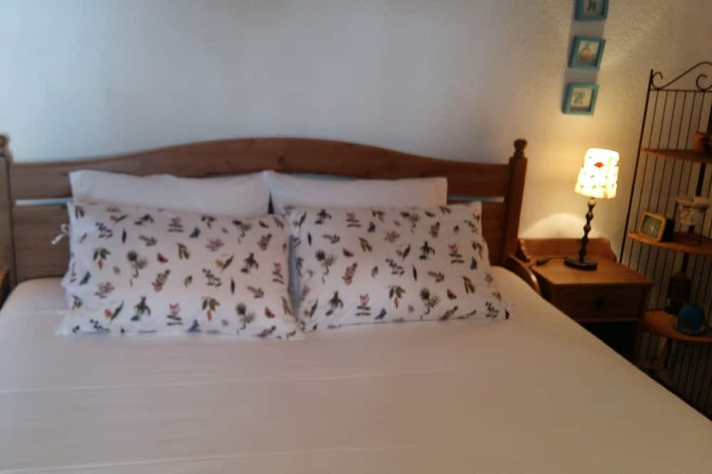 Photo of Bedroom in Sithonia