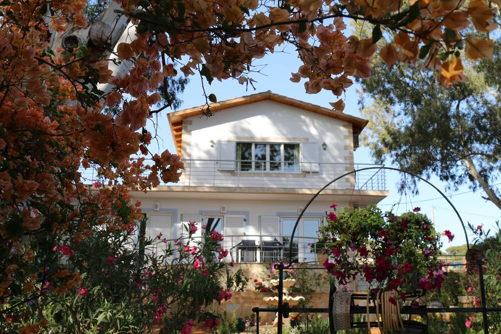 Photo of Outdoor in Livadi