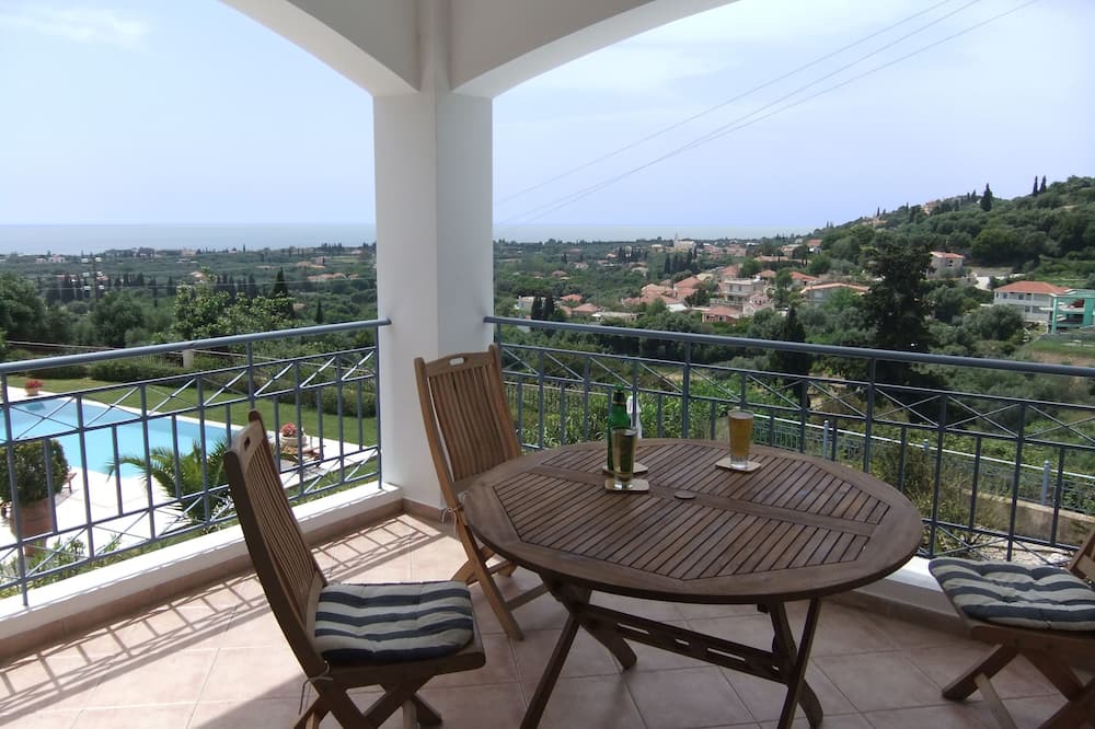 Photo of Patio Balcony in Kaligata