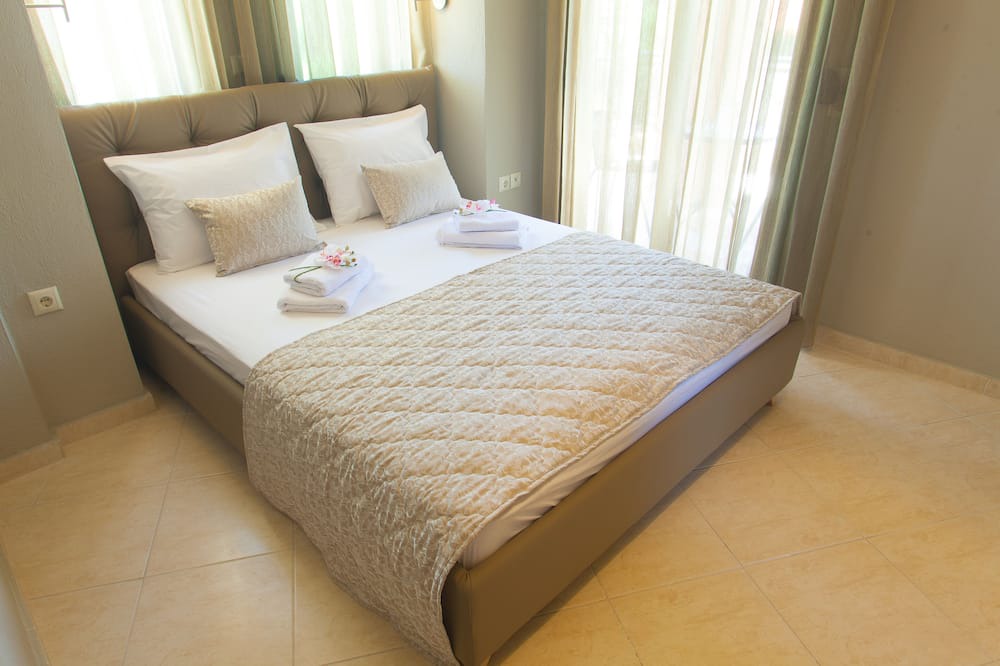 Photo of Bedroom in Toroni