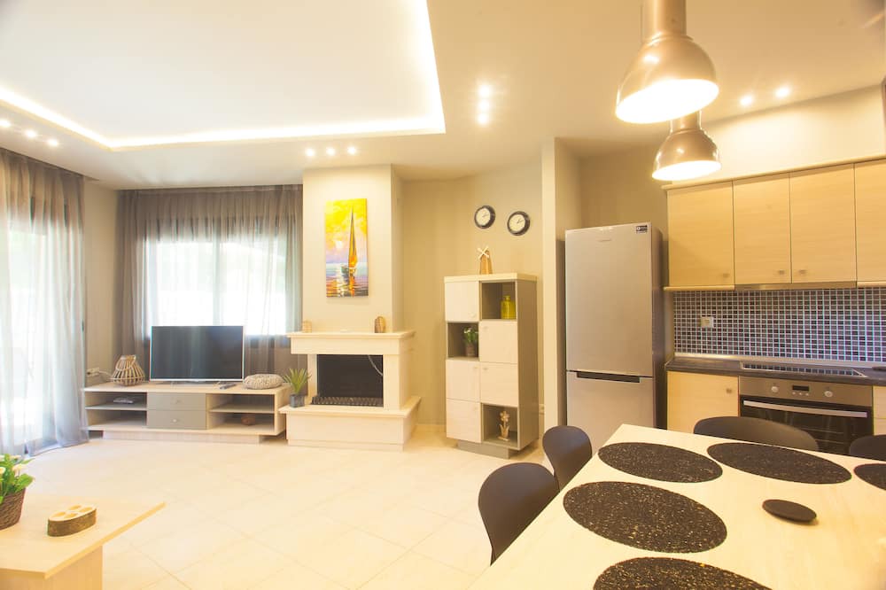 Photo of Kitchen in Toroni