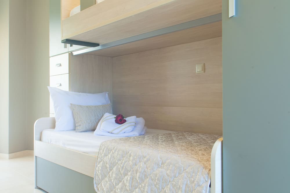 Photo of Bedroom in Toroni