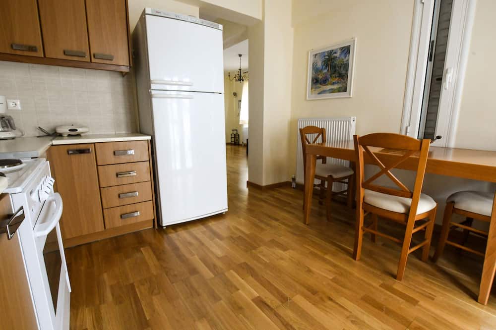 Photo of Kitchen in Paleros