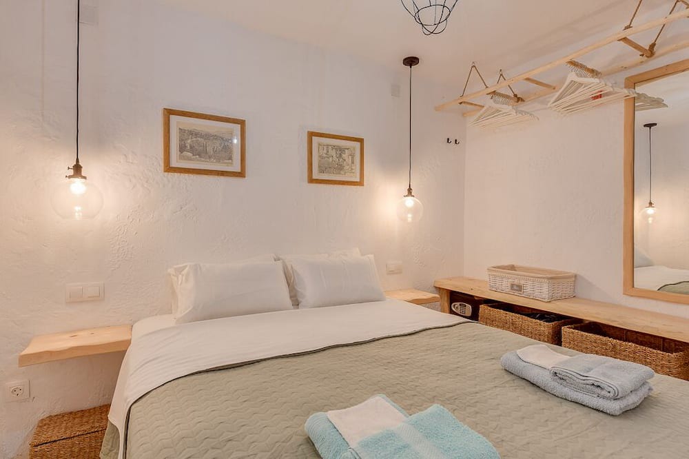 Photo of Bedroom in Katouna