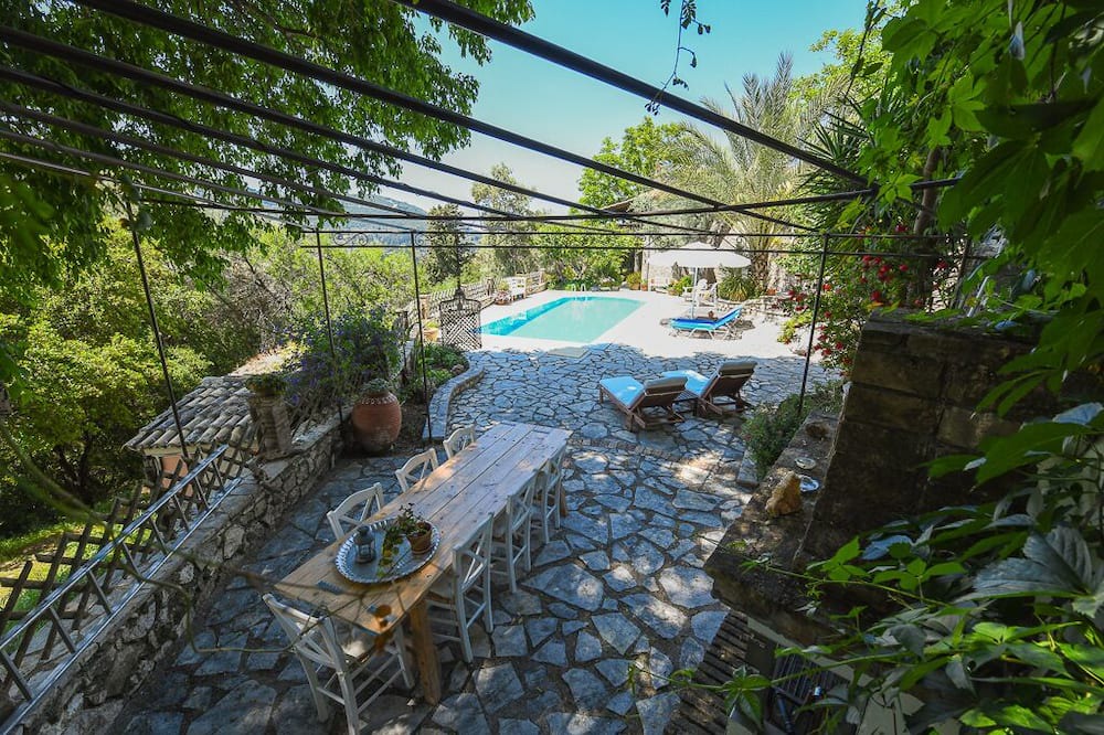 Photo of Outdoor in Katouna