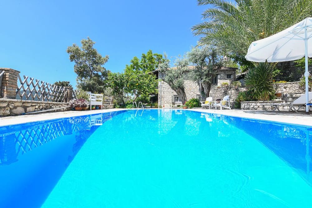 Photo of Outdoor in Katouna