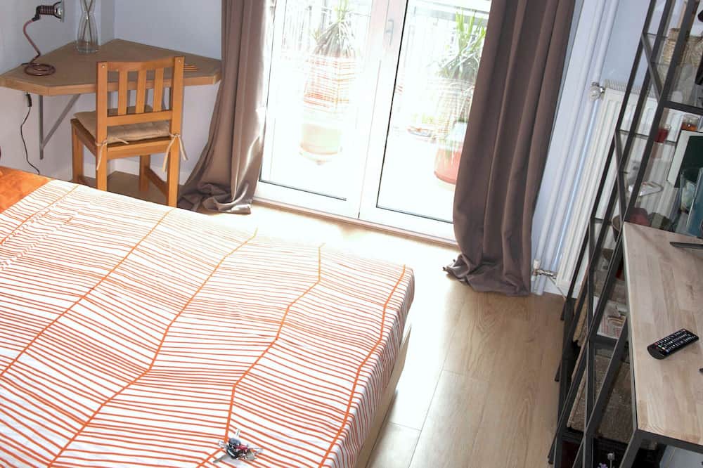 Photo of Bedroom in Ilioupoli