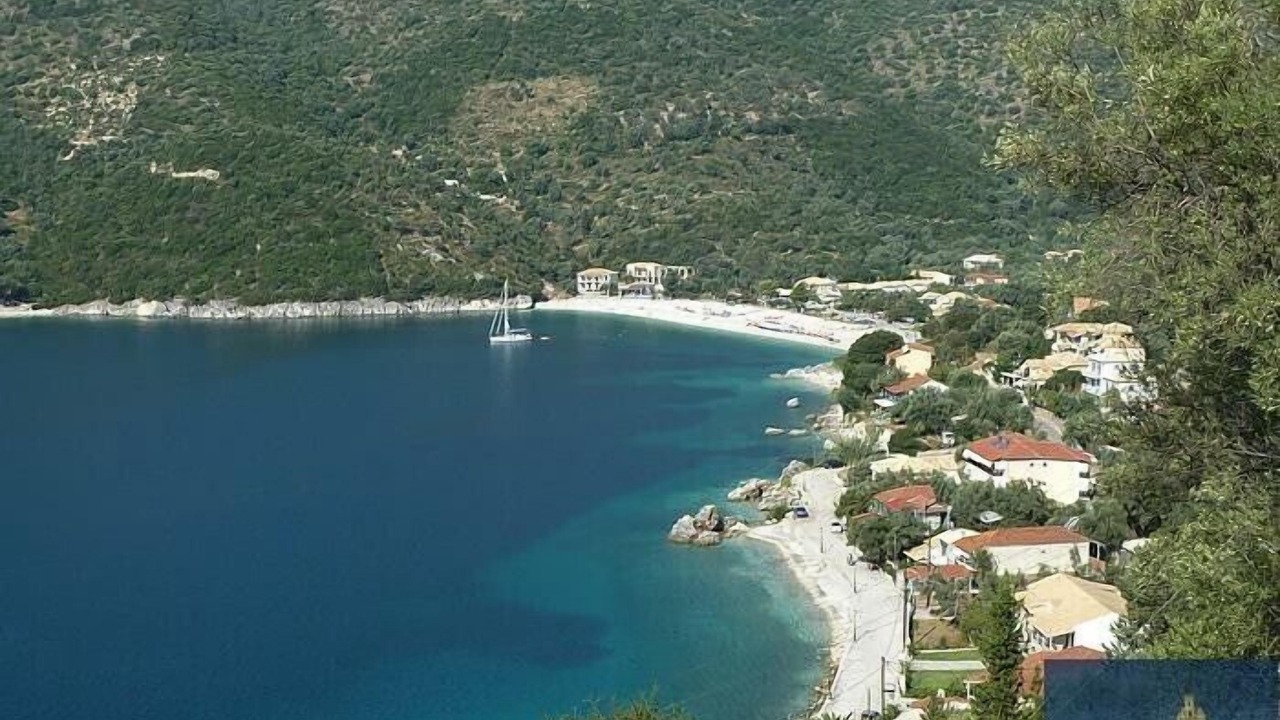 Photo of Outdoor in Mikros Gialos