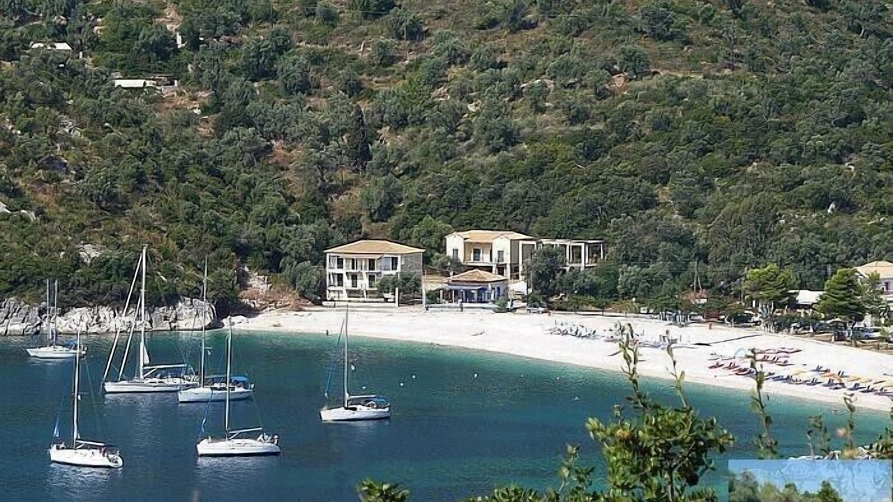 Photo of Outdoor in Mikros Gialos