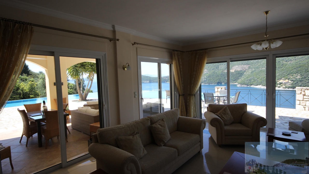 Photo of Livingroom in Mikros Gialos