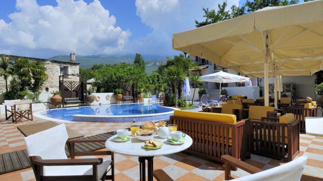 Photo of Patio Balcony in Kala Nera