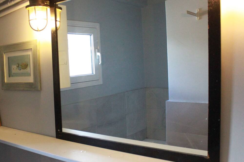 Photo of Bathroom in Monastiraki