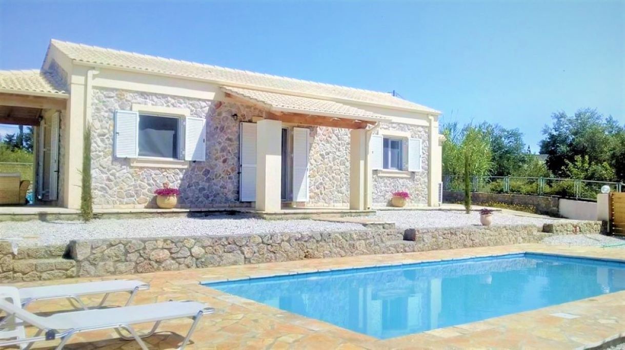 Photo of Outdoor in Afra