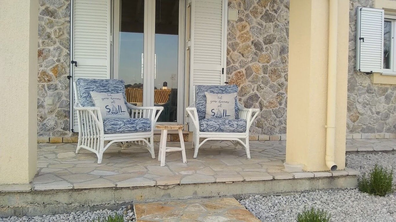 Photo of Outdoor in Afra