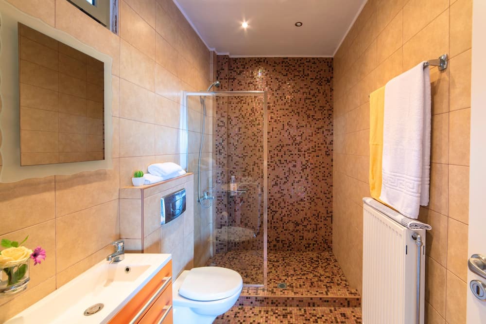 Photo of Bathroom in Skoutelonas