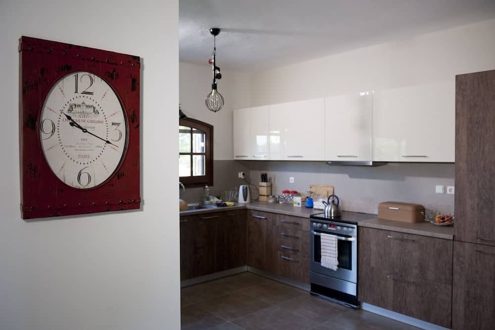 Photo of Kitchen in Koropi