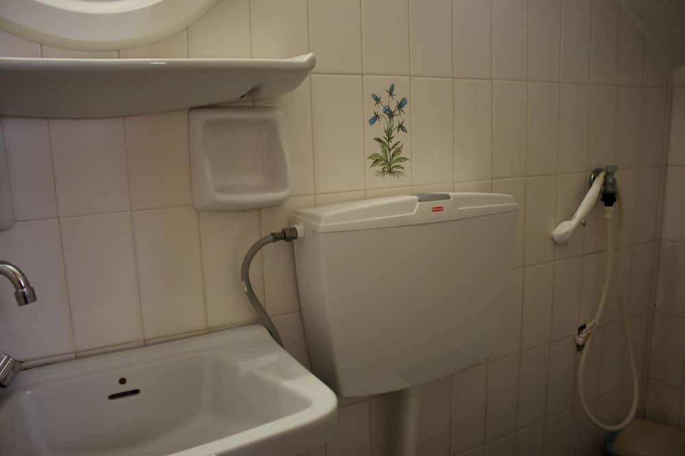 Photo of Bathroom in Vathi