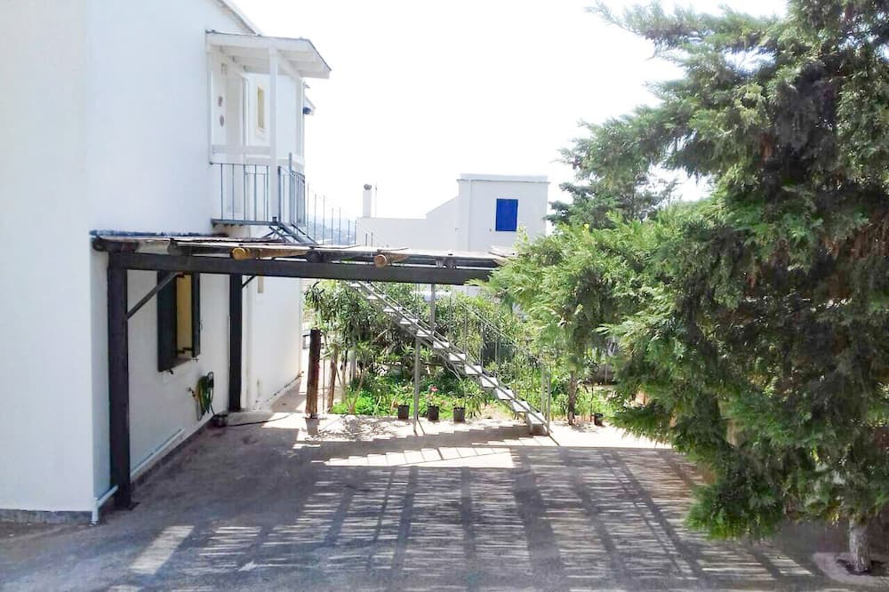 Photo of Outdoor in Kipri