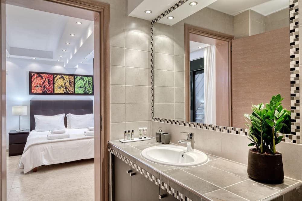 Photo of Bathroom in Palaia Fokaia