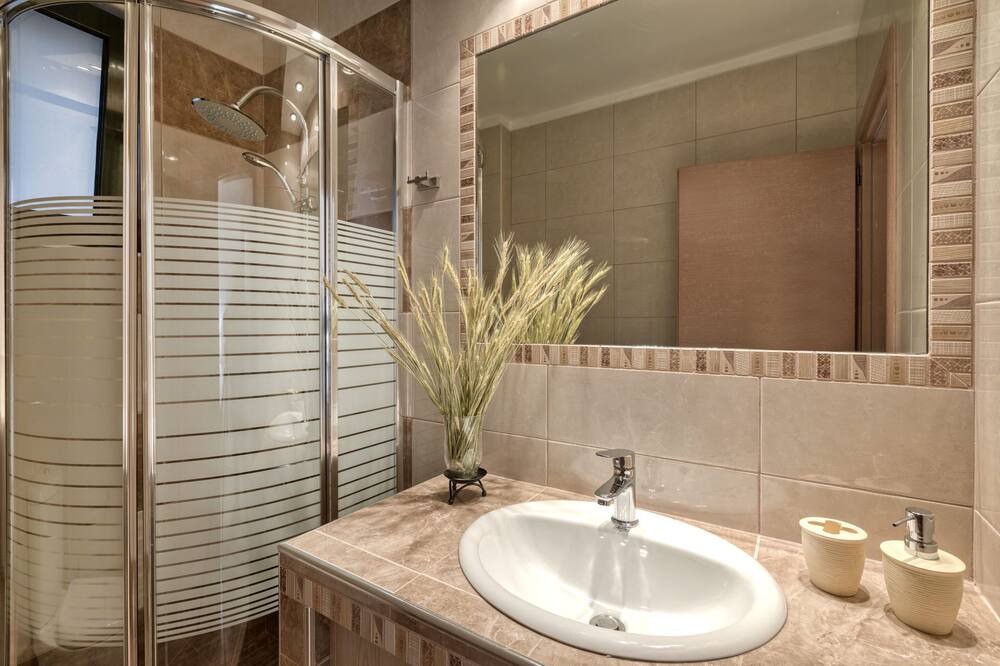Photo of Bathroom in Palaia Fokaia