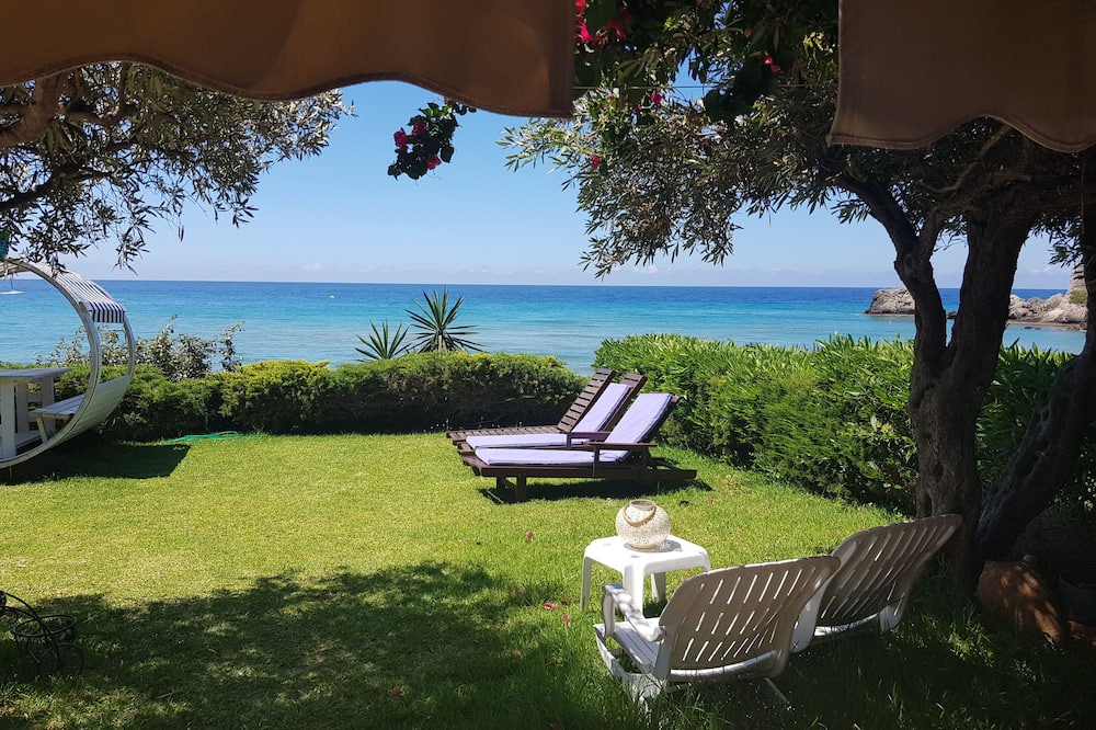 Photo of Outdoor in Parelia