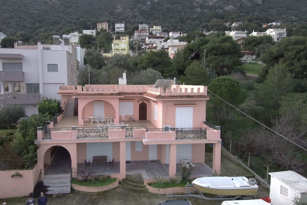 Photo of Outdoor in Markopoulo Mesogaias